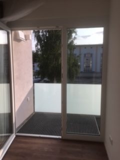 Balkon-Wohnung-rotated.jpg